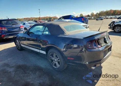 2013 Ford Mustang z USA, uszkodzony, nr VIN 1ZVBP8EM5D5225714